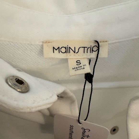 NWT White Bedazzled Fringe Long Sleeve Pullover Top- Small - Picture 5 of 9